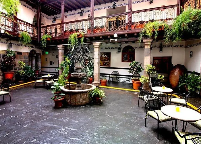 Hacienda Plaza Hotel 3*