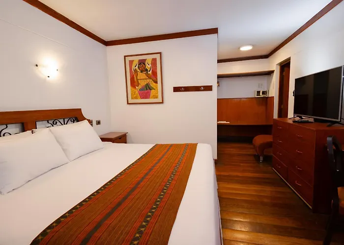 Hacienda Plaza 3*