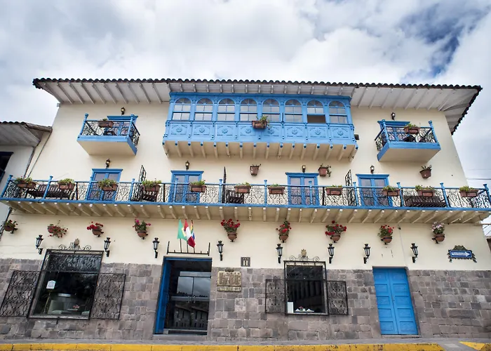 Hacienda Plaza Hotel 3*