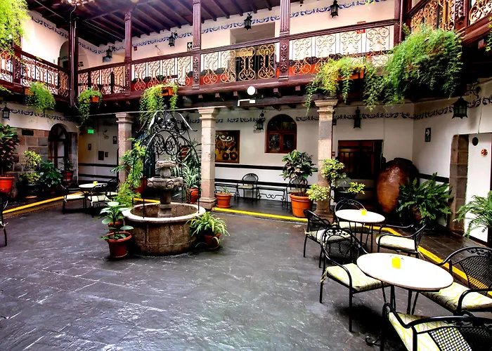 Hacienda Plaza